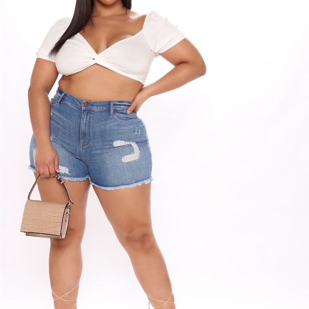 OUT OF THE FRIEND ZONE SHORTS